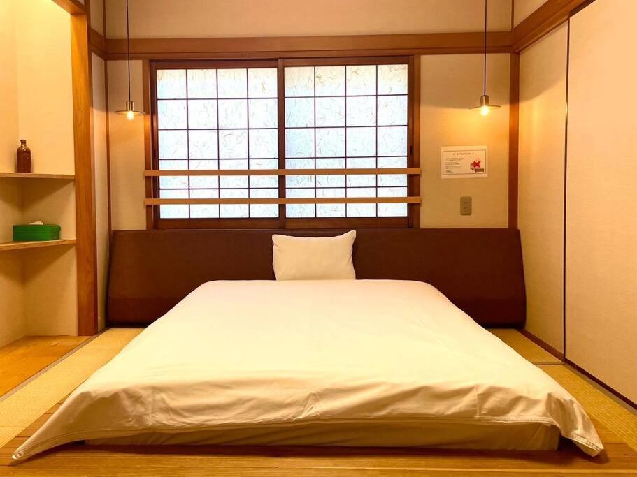 Color 日本橋【A】＊Max10名宿泊可能＊観光便利＊黒門市場近く＊Big Sale＊ Ōsaka Extérieur photo